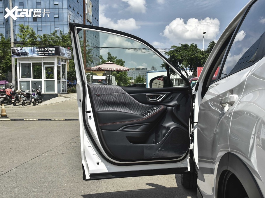 2021ɭ 2.0i X\(yn)Ӱ EyeSight