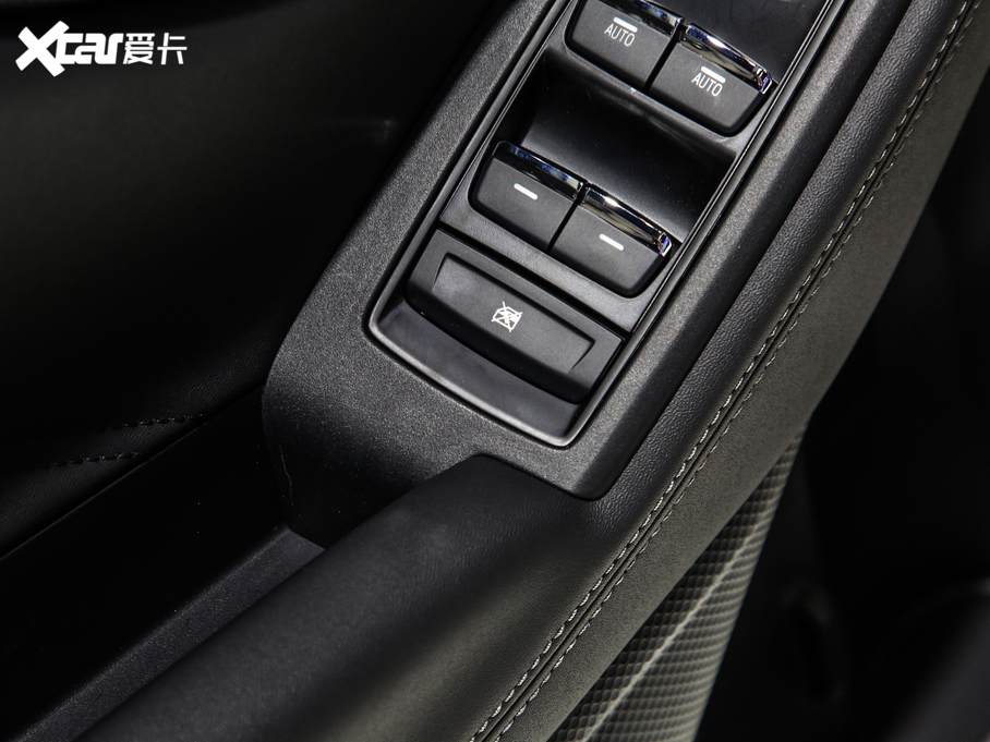 2021ɭ 2.0i Ş EyeSight