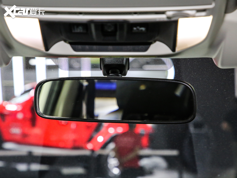 2021ɭ 2.0i Ş EyeSight