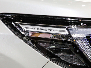 20212.0i Ş EyeSight ^