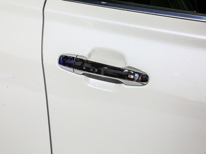 20212.0i Ş EyeSight ^