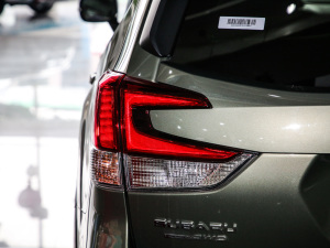 20212.0i A EyeSight (x)(ji)^