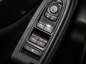 20212.0i A EyeSight {܇ƅ^	