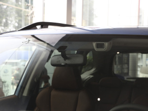 20212.0i Ş EyeSight  (ji)^