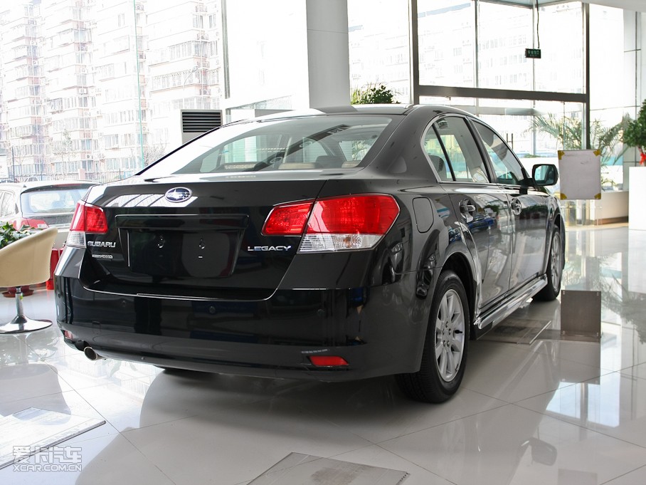 2010{ 2.0i CVTA