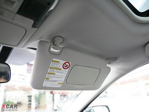 2010款2.5GT 自动豪华版 遮阳板（左）