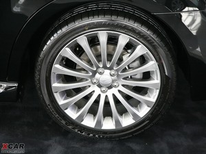 2010款2.5GT 自动豪华版 轮圈