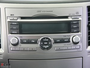 2010款2.5GT 自动豪华版 音响调节