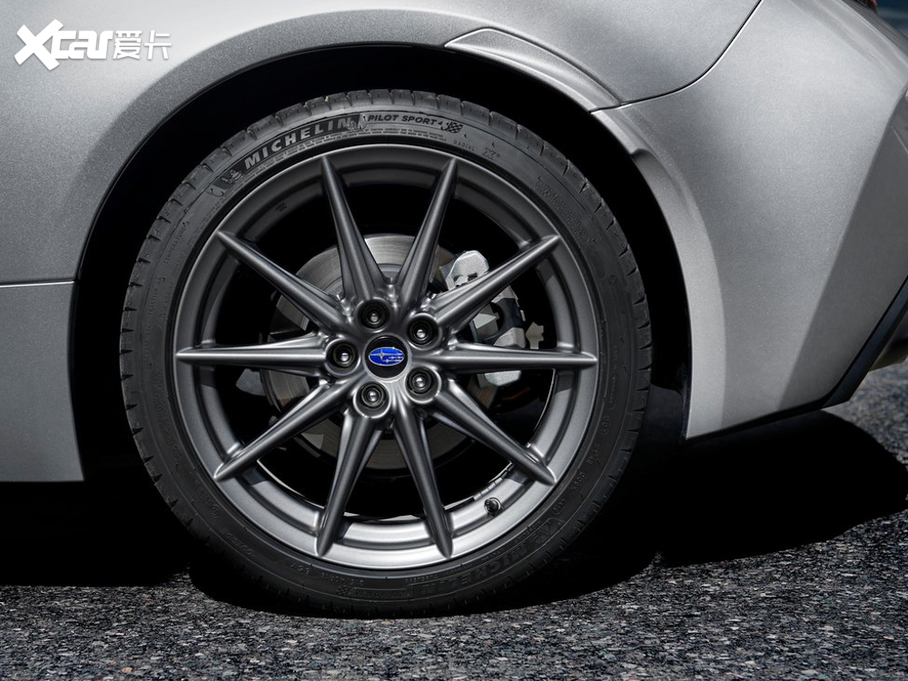 2022��˹����BRZ 2.4L �քӰ�