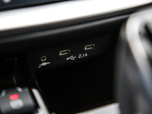 2021\Ӱ EyeSight п؅^