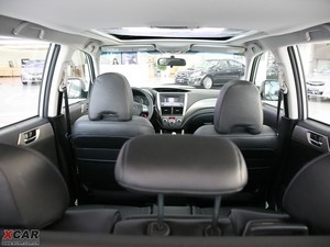 2010款2.5XS 豪华型 空间座椅