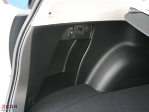 2010款2.5XS 豪华型 空间座椅