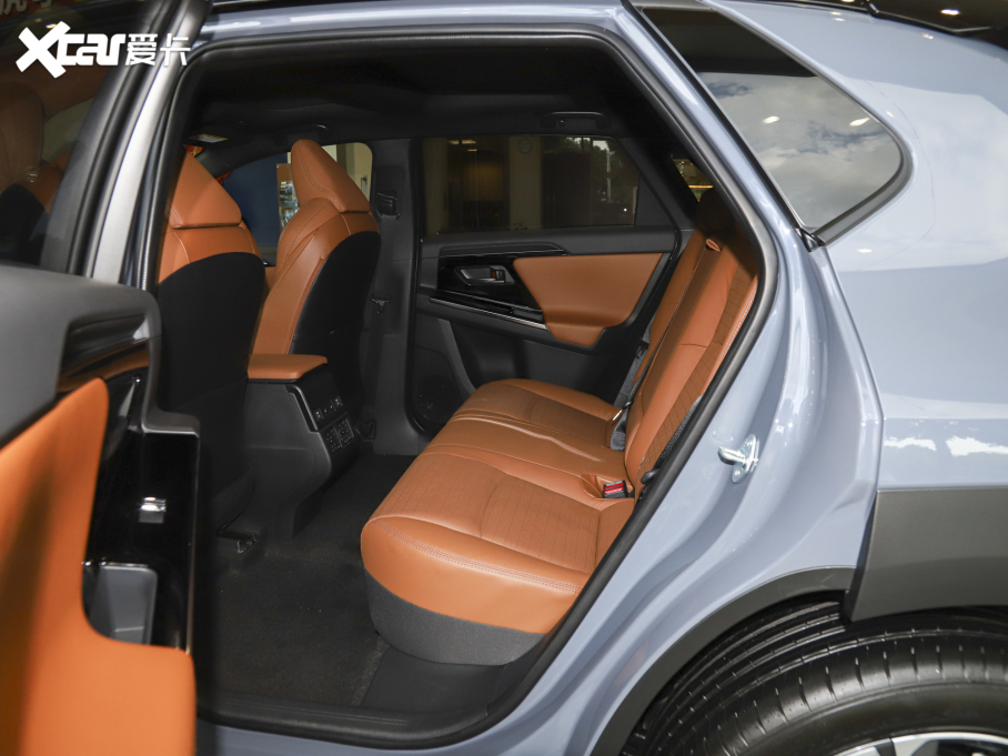 2022��SOLTERRA ������