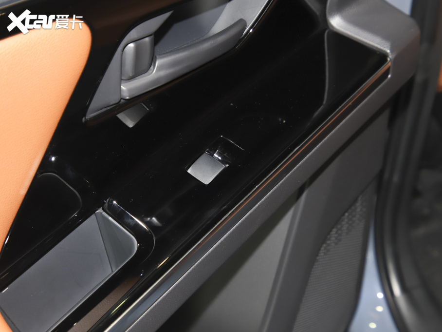 2022��SOLTERRA ������