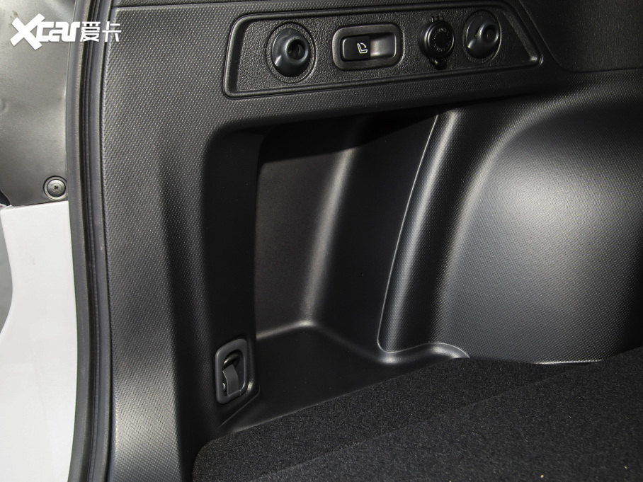 2022��ɭ���� 2.0i ���A��