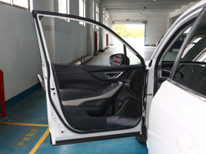 20222.0i AEyeSight {λ܇T