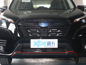 2022款2.0i X运动版EyeSight 中网