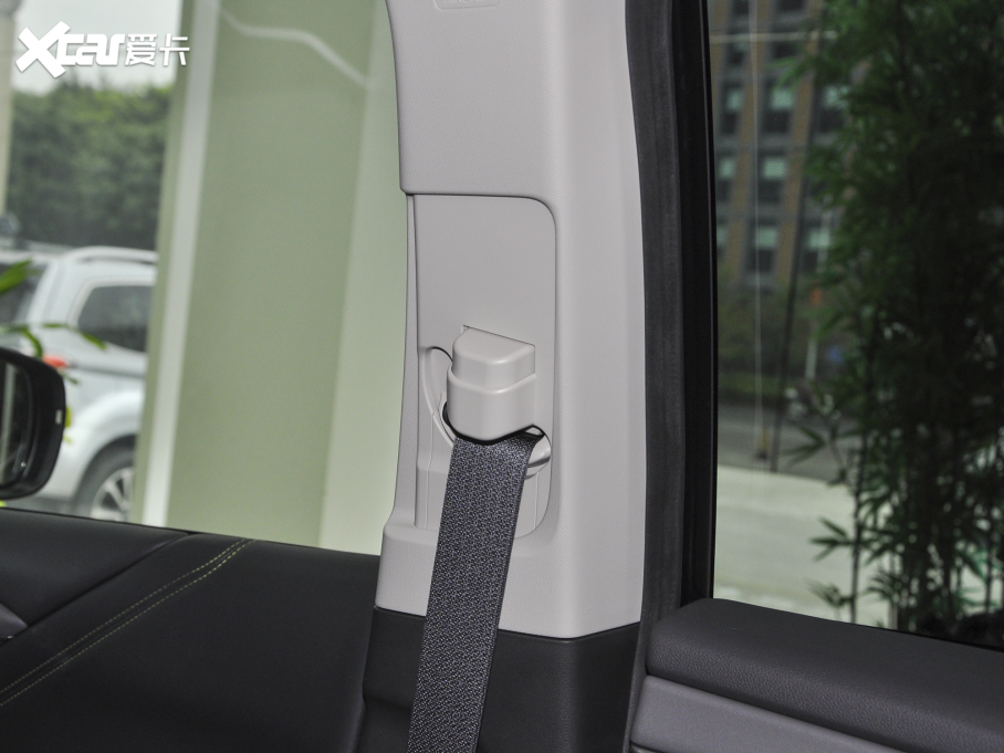 2022 2.5i ̽ EyeSight