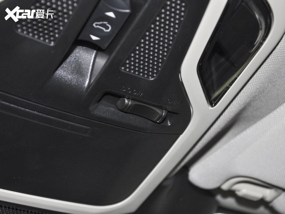 2022 2.5i ̽ EyeSight