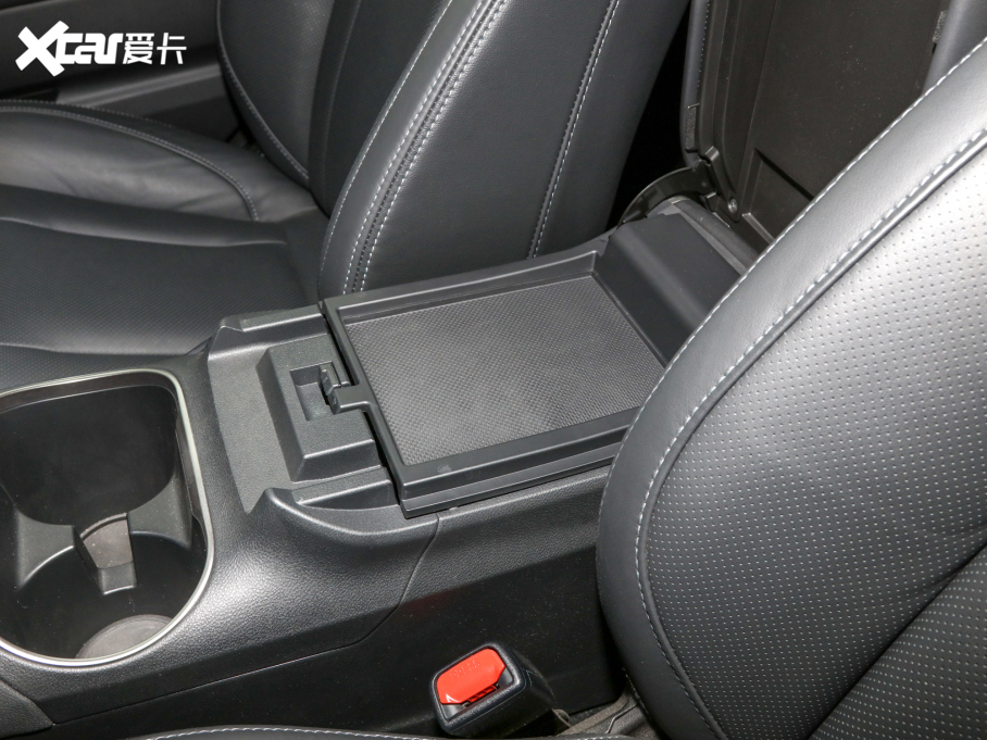 2022 2.5i \Ӱ EyeSight