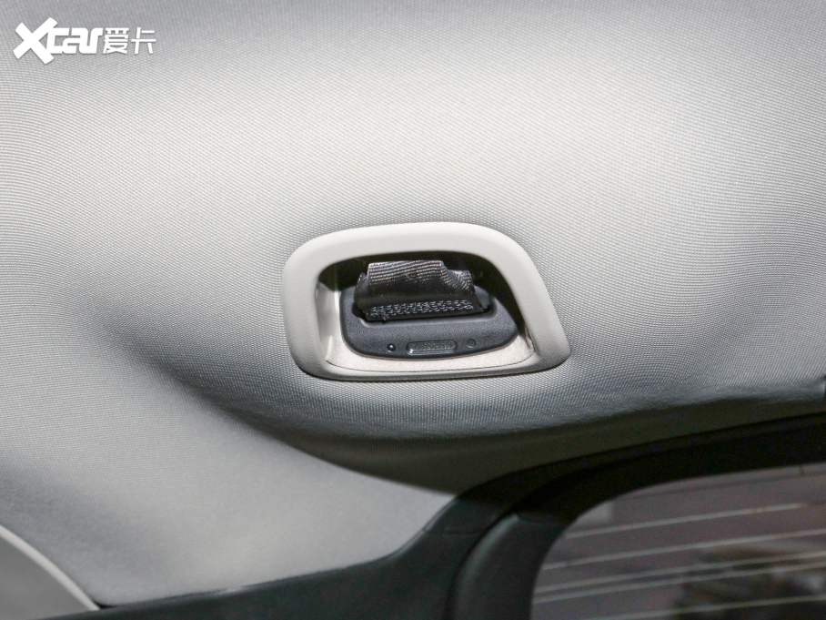 2022 2.5i \Ӱ EyeSight