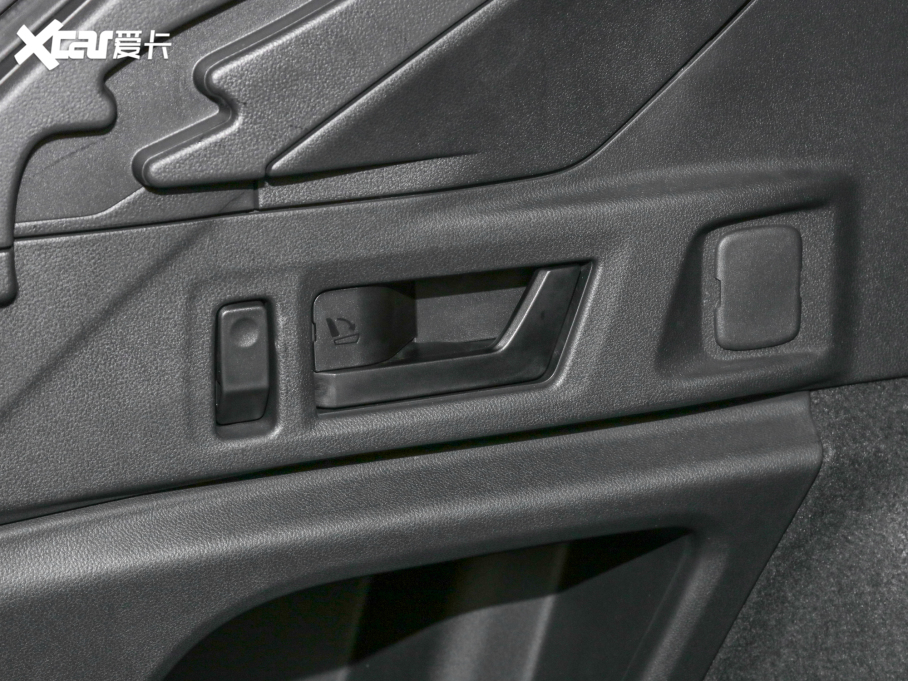 2022 2.5i \Ӱ EyeSight