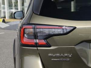 20222.5i Ş EyeSight ^