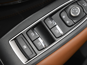 20222.5i Ş EyeSight п؅^(q)