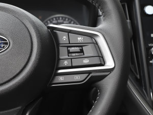 20232.5i AWDӢEyeSight п؅^