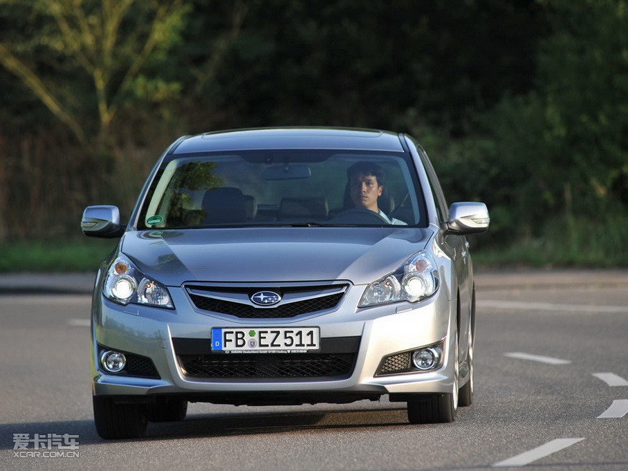 2010{܇ 2.0i CVTA(do)