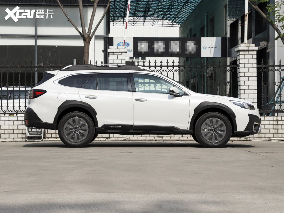 2023 2.5i AWD\ӰEyeSight