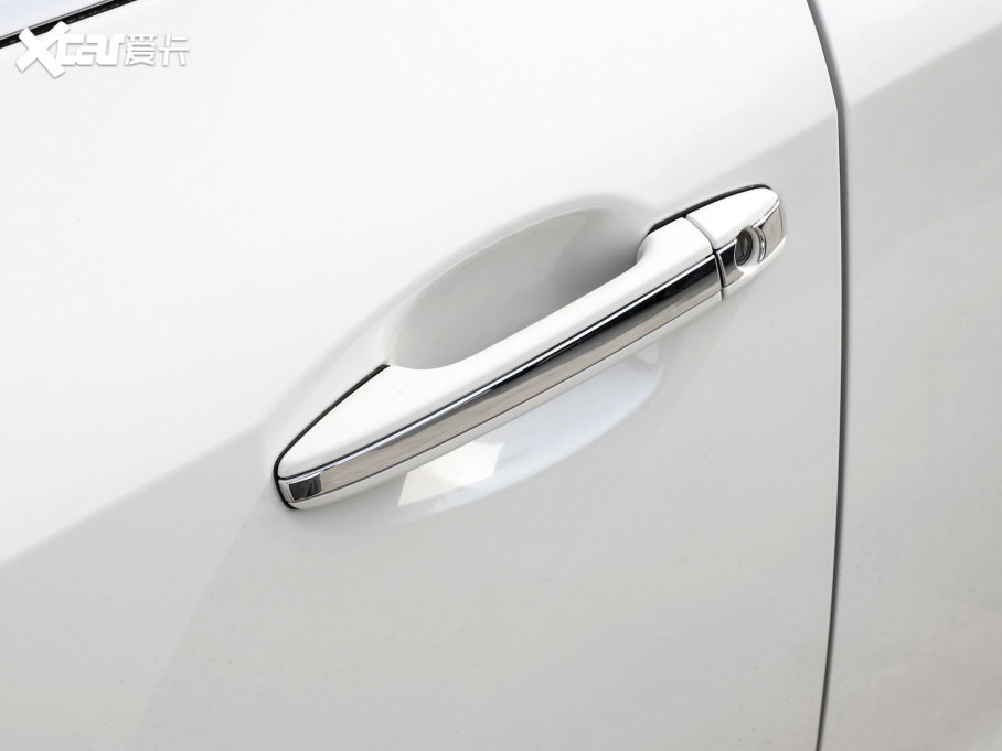 2023 2.5i AWD\ӰEyeSight