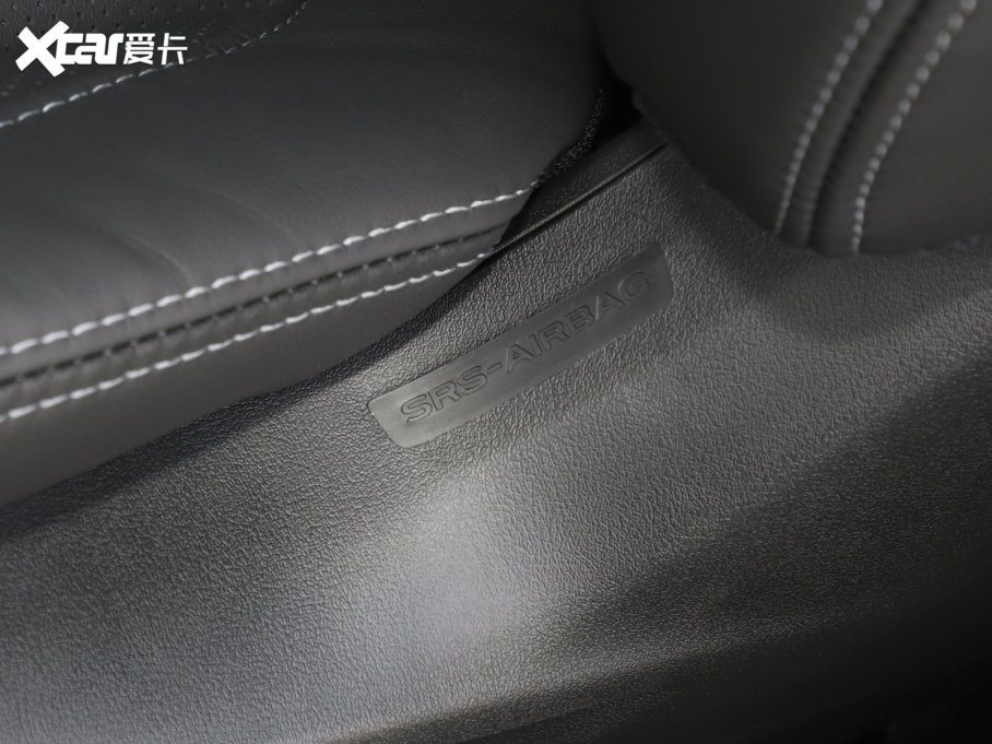 2023 2.5i AWD\ӰEyeSight