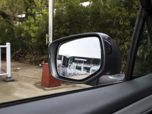 20232.5i AWD̽EyeSight ^