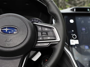 20232.5i AWD̽EyeSight п؅^