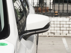 20232.5i AWD\ӰEyeSight ^