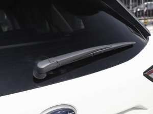 20232.5i AWD\ӰEyeSight ^