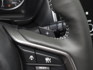 20232.5i AWD\ӰEyeSight п؅^