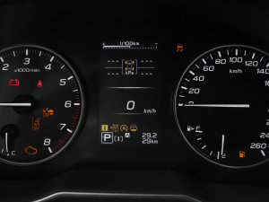 20232.5i AWD\ӰEyeSight п؅^