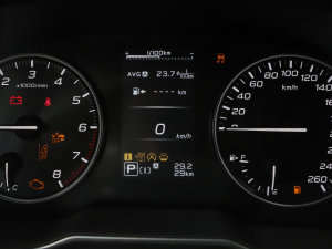 20232.5i AWD\ӰEyeSight п؅^