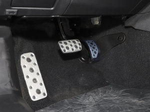 20232.5i AWD\ӰEyeSight п؅^