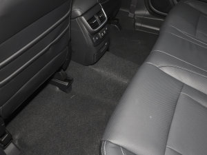 20232.5i AWD\ӰEyeSight п؅^