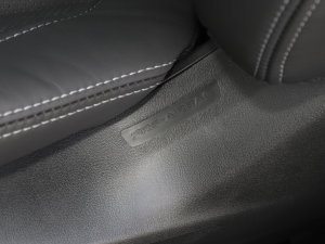 20232.5i AWD\ӰEyeSight п؅^