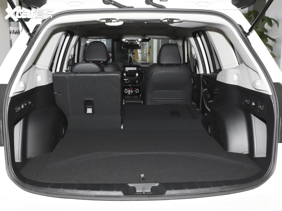 2024ɭ 2.0i AWDAEyeSight