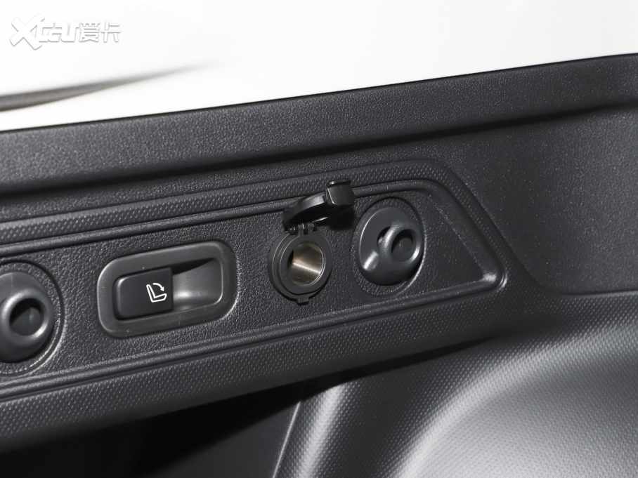 2024ɭ 2.0i AWDAEyeSight