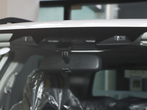 20242.0i AWDAEyeSight ^