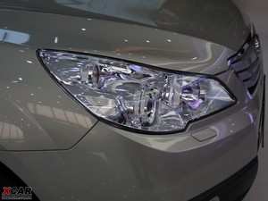 2010款2.5i 豪华版 细节外观