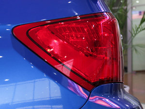 2011款2.5T WRX 细节外观