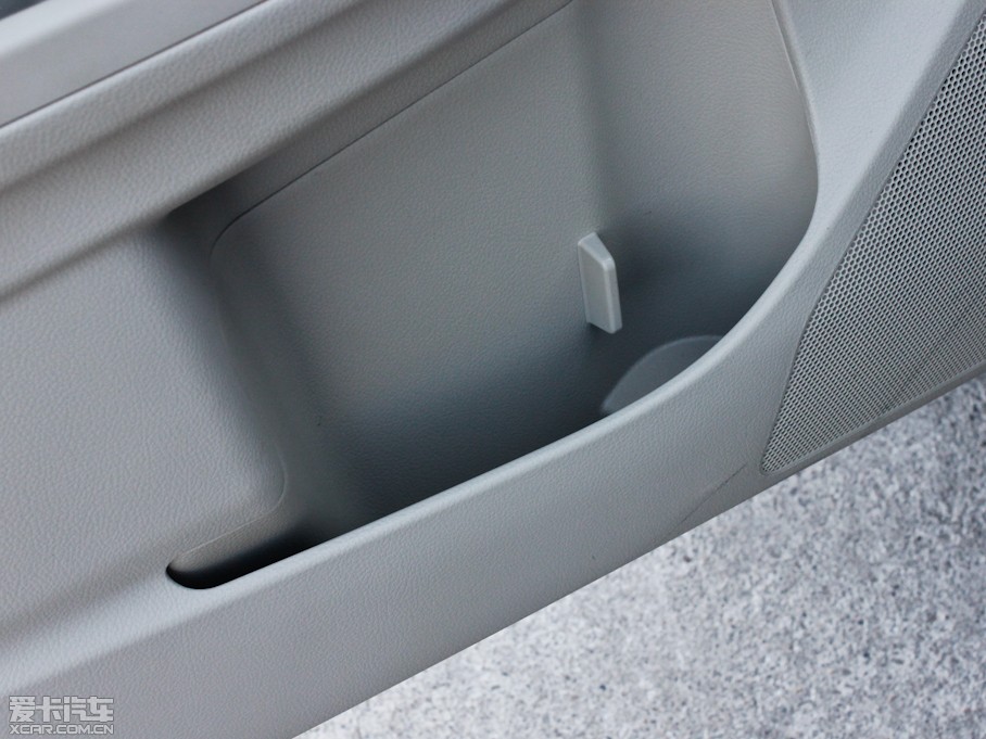 2012˹³XV 2.0L CVT