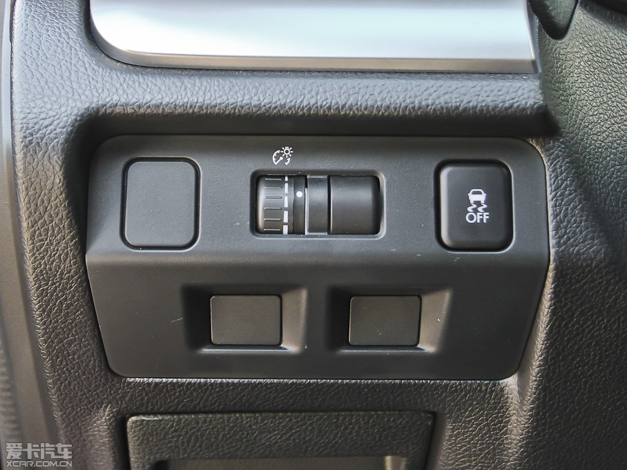 2012˹XV 2.0L CVTA(do)